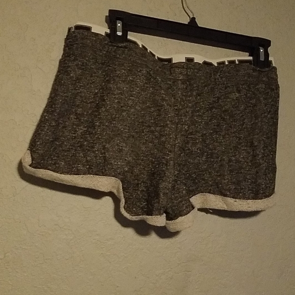 Shorts - Picture 2 of 2